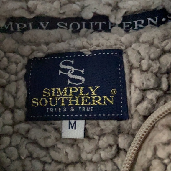 Fuzzy coat - Picture 2 of 2